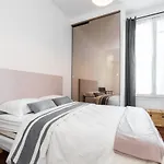 Le 323 Prom - Beachfront - Parking - Near Tram &supermarket - Ac - Washing Machine نيس