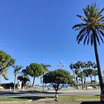 Le 323 Prom - Beachfront - Parking - Near Tram &supermarket - Ac - Washing Machine شقة *